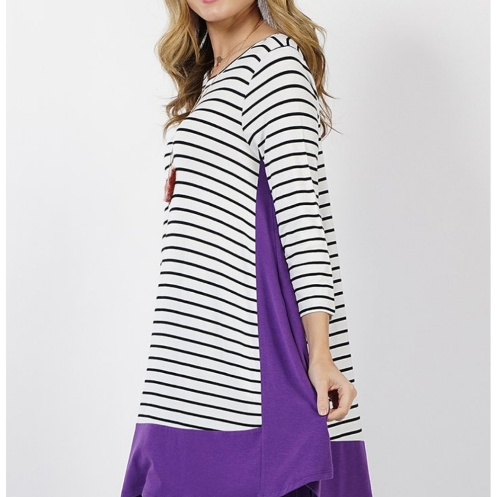 Purple stripe 3 quarter sleeve tunic w/ pocket